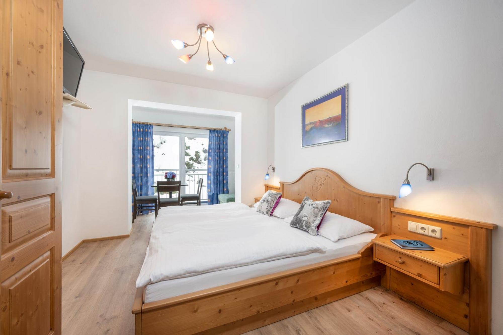 Mia Appartements - Non-Serviced Appartements Obertauern Bagian luar foto